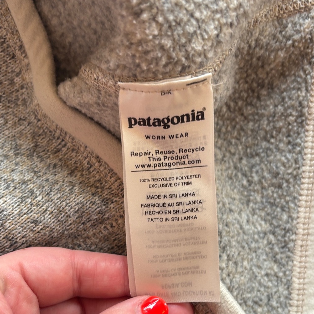 Patagonia Tan Fleece 1/4 Pullover Sweater - Picture 10 of 10